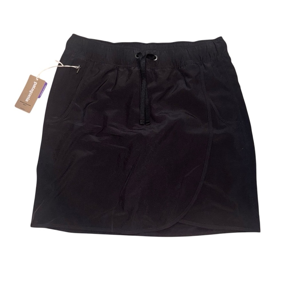 Patagonia Black Mini Skirt with Built in Short Polyester Casual NWT - XS